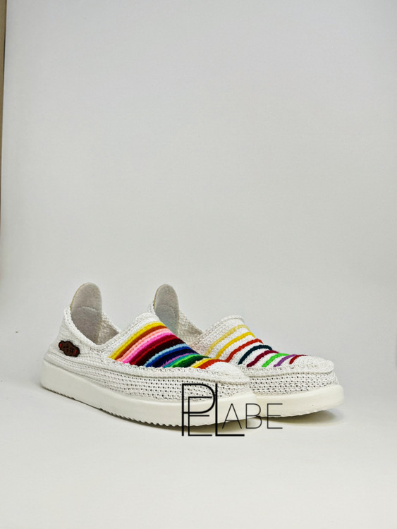 گیوه طبی زنانه مدل رنگین کمان