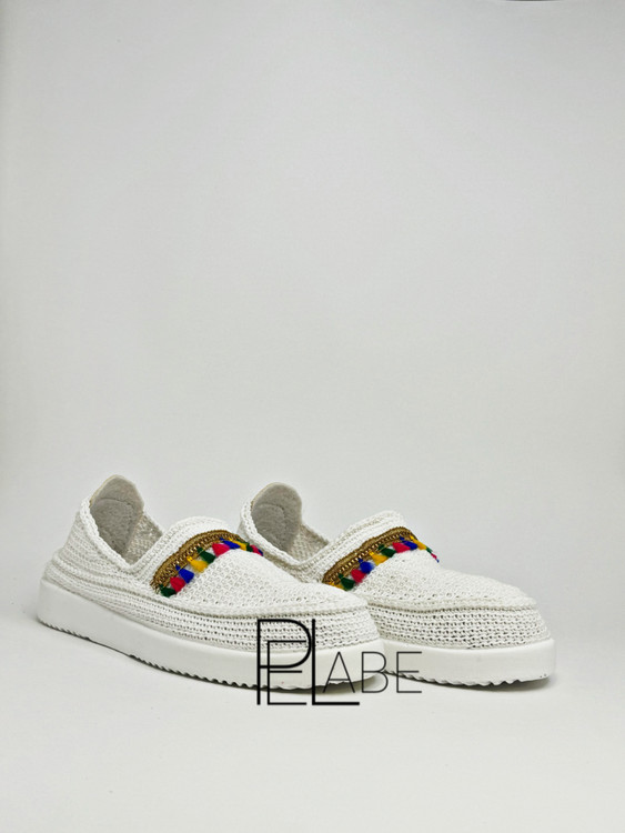 گیوه طبی زنانه مدل نوار سنتی